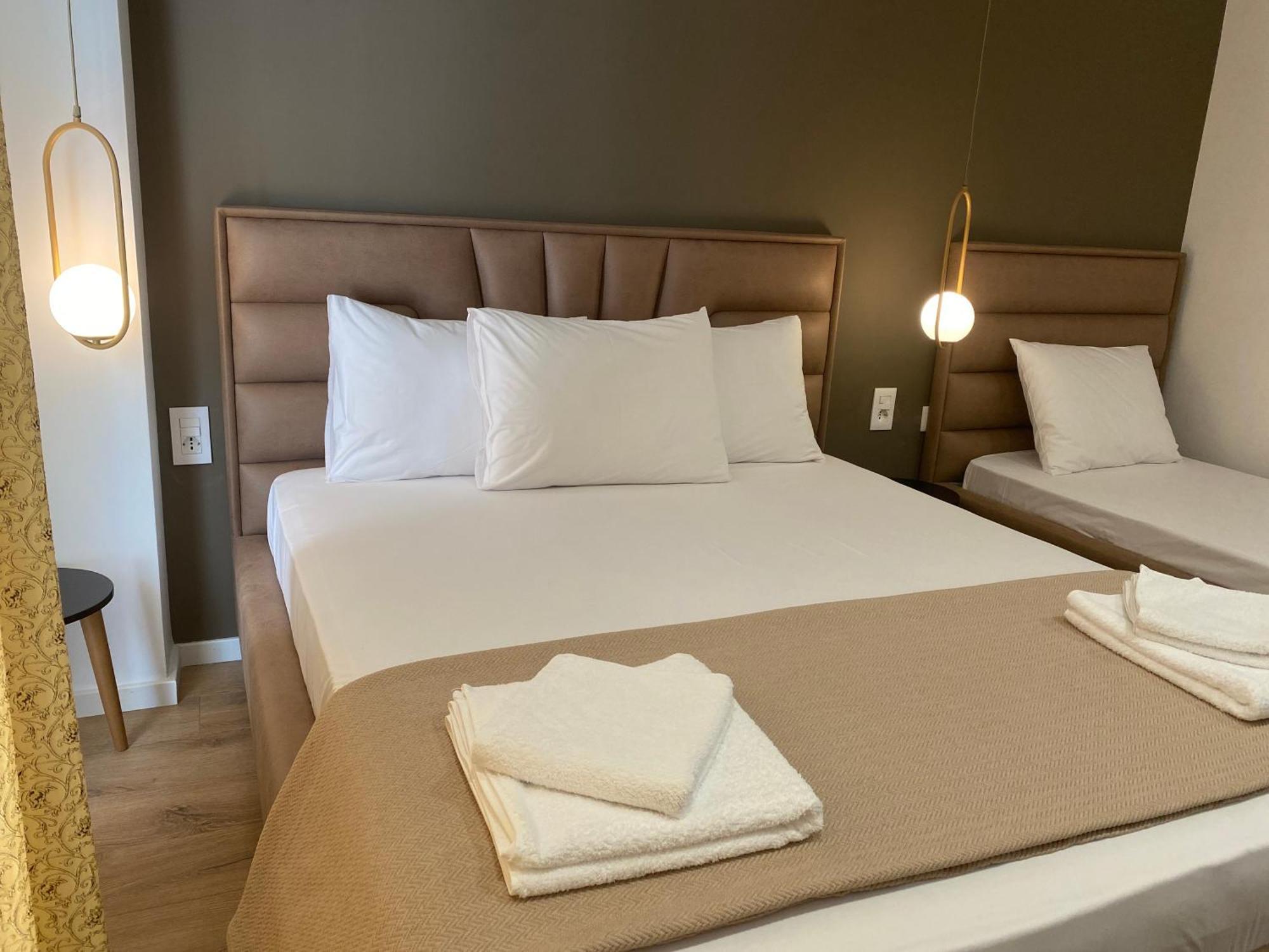 Augusto Rooms Saranda Extérieur photo