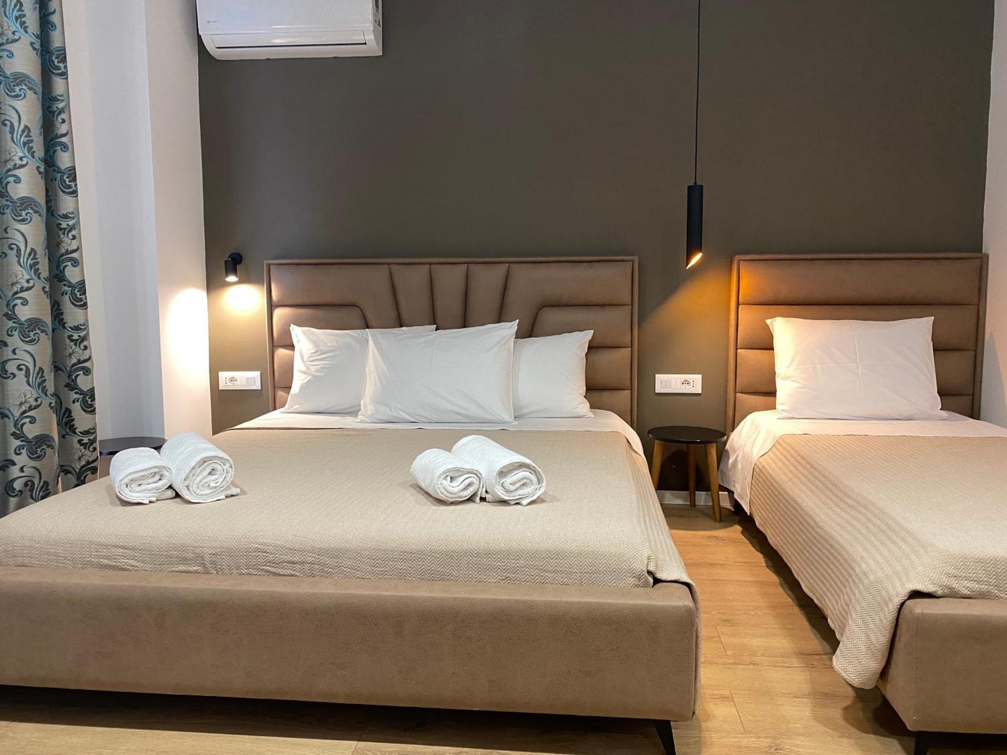 Augusto Rooms Saranda Extérieur photo