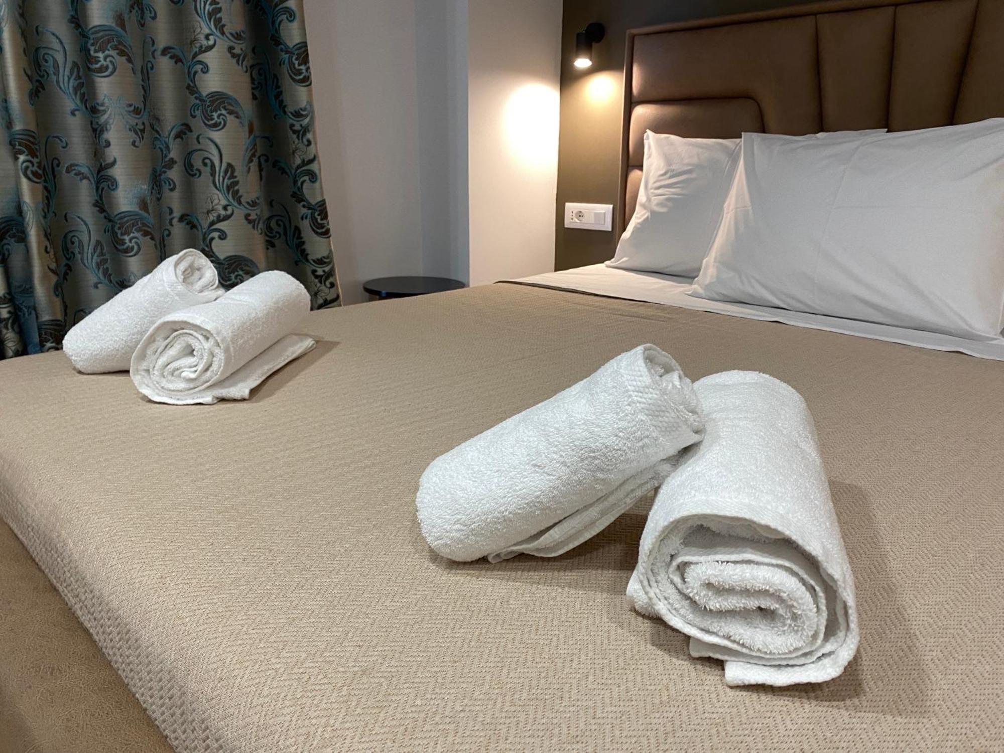Augusto Rooms Saranda Extérieur photo